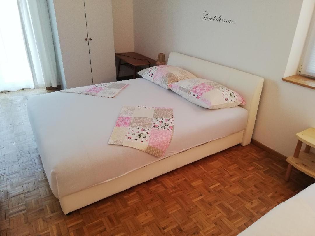 Holiday Home Villa Marin Stanici Extérieur photo